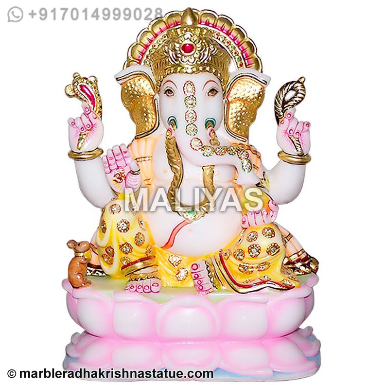 Marble Beautiful Ganesha Statue on Lotus